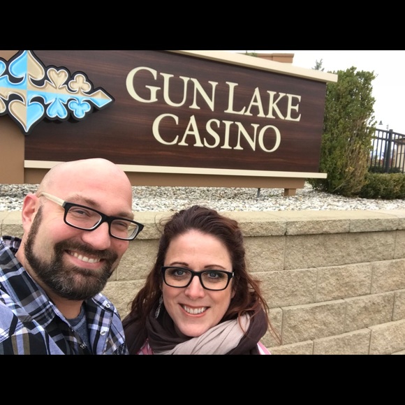 Meet your Posher, Stace - Picture 2 of 5